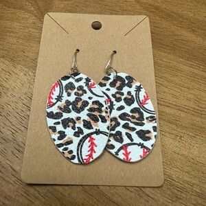 5/$10 Leopard Print Oval‎ Earrings